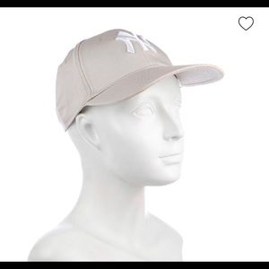 Authentic Gucci NY baseball hat